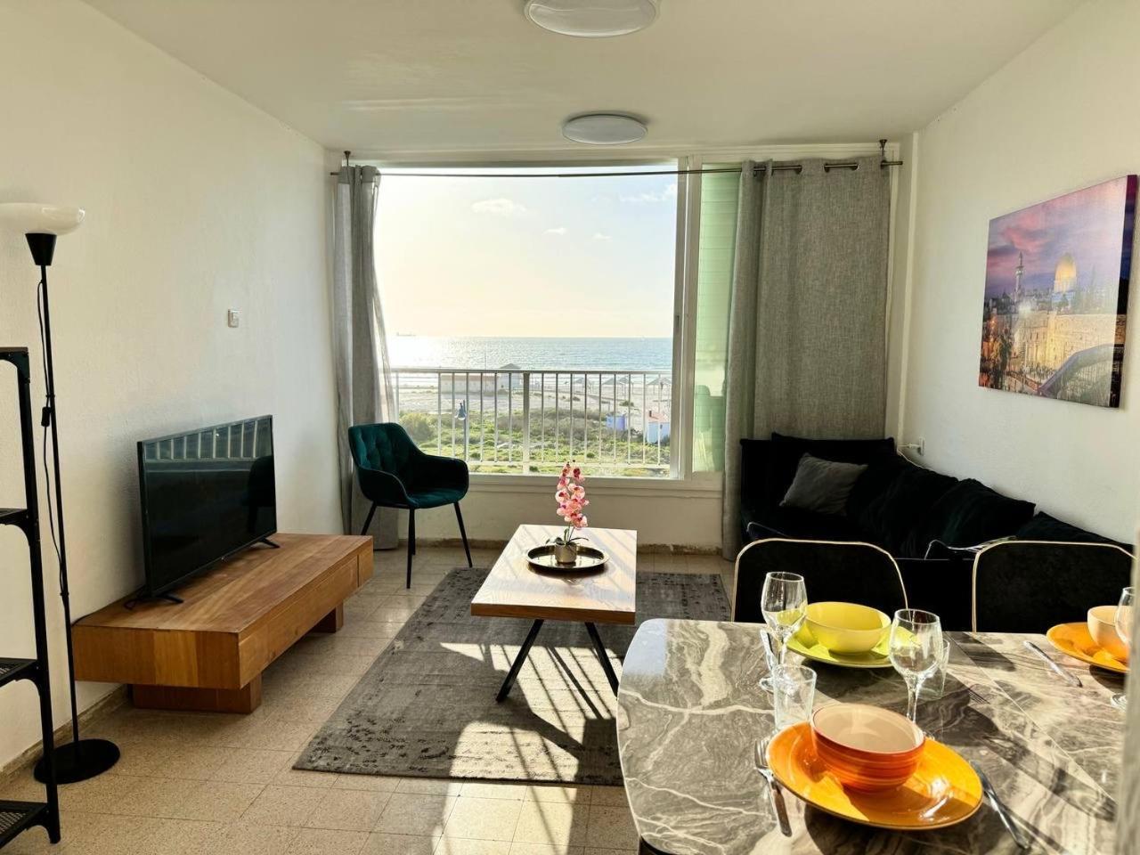 شقة Amazing Sea View Qiryat Yam المظهر الخارجي الصورة